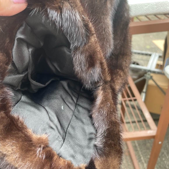 REAL MINK COAT - Picture 6 of 9